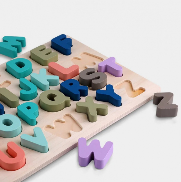 Układanka drewniania - ALFABET litery DUŻE Układanka drewniania - ALFABET litery DUŻE